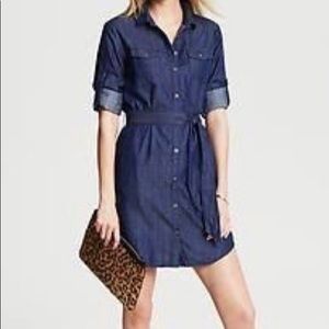 Banana Republic Denim dress long sleeved